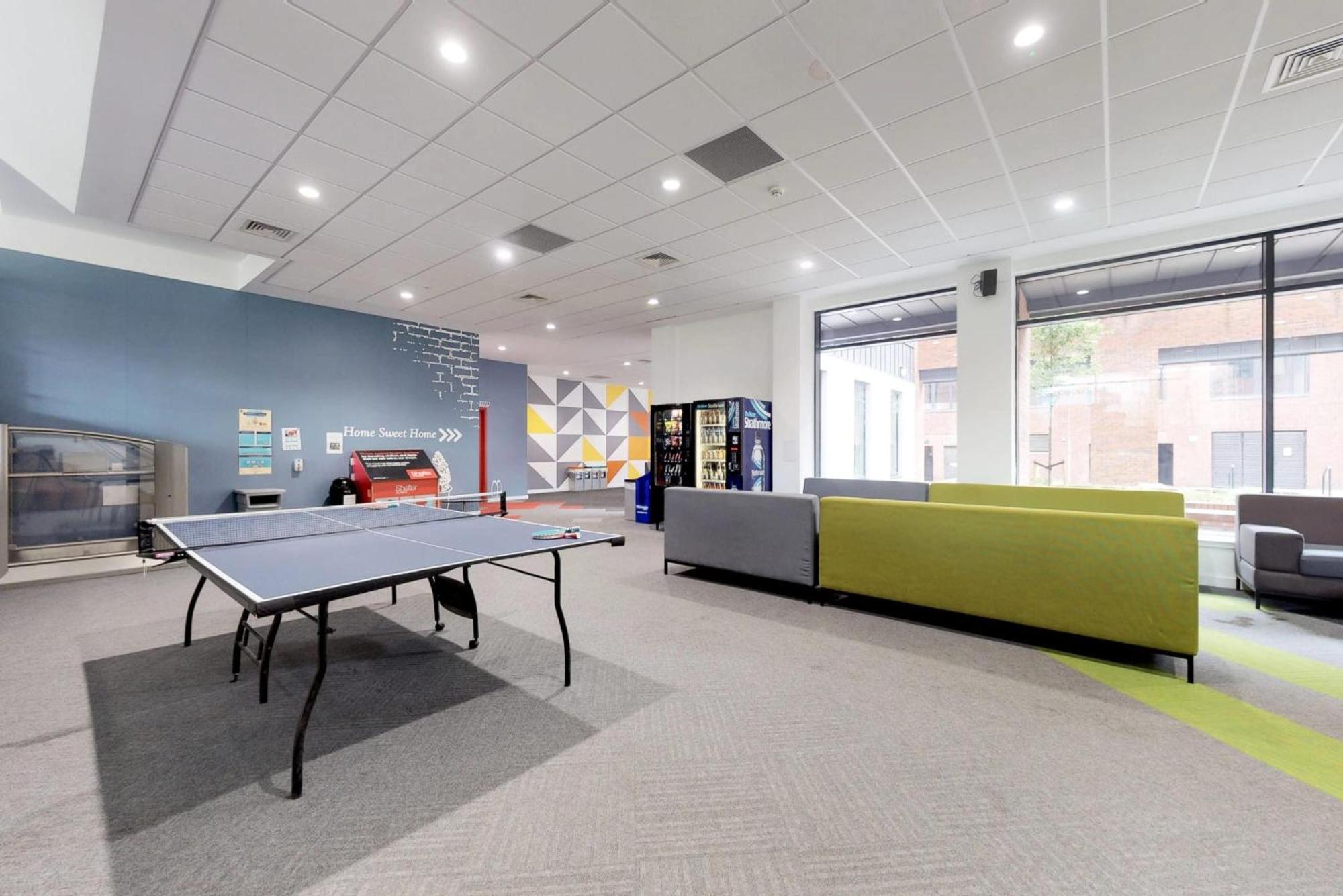 Abodus St James Glasgow Extérieur photo